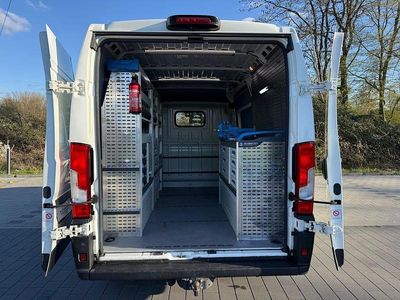 Gebraucht Peugeot Boxer 131 PS (96 kW) 2019 Weiß Van
