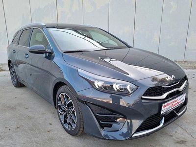 Grau Neu 2025 Kia Ceed Sportswagon GT-Line Kombi | 28.990 €