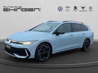 Usata VW Golf VIII R-line 150 CV (110 kW) 2025 Blu Station wagon