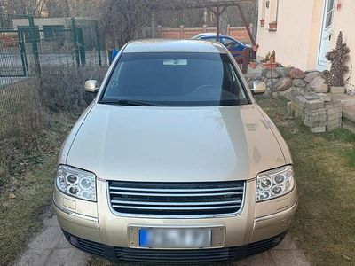 Gebraucht VW Passat 170 PS (125 kW) 2002 Gold Limousine
