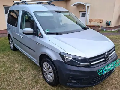 Używany VW Caddy Trendline 125 KM (91 kW) 2015 Szary Minivan