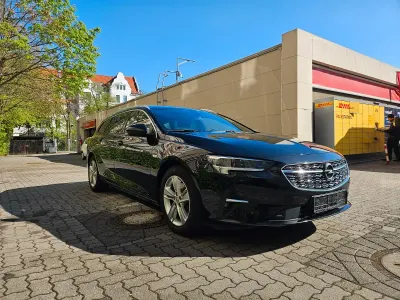 Gebraucht Opel Insignia Elegance 174 PS (127 kW) 2021 Schwarz Kombi