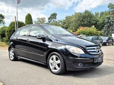 Mercedes B200