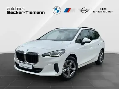 Gebraucht BMW 220 Active Tourer Efficient Dynamics 156 PS (114 kW) 2025 Alpinweiß uni Van / Kleinbus