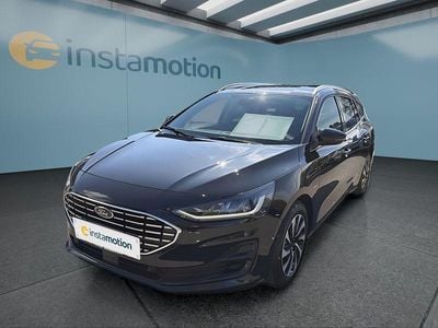 Gebraucht Ford Focus Titanium 125 PS (91 kW) 2024 Schwarz Kombi
