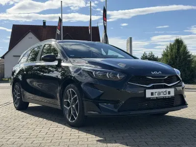 Gebraucht Kia Ceed Sportswagon Vision 160 PS (117 kW) 2024 Schwarz Kombi
