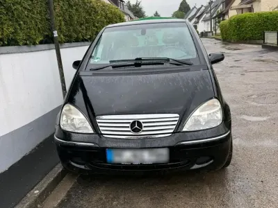 Gebraucht Mercedes A160 Avantgarde 102 PS (75 kW) 2001 Schwarz Limousine