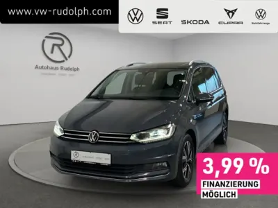 Gebraucht VW Touran Highline 150 PS (110 kW) 2022 Delfingrau metallic Van / Kleinbus