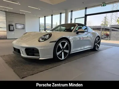 Neu Porsche 992 480 PS (353 kW) 2026 Grau Coupé