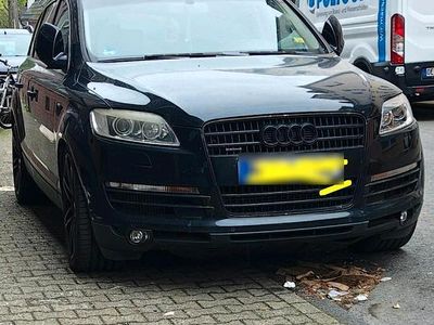 Second-hand Audi Q7 Exclusive 326 CP (239 kW) 2008 Negru SUV