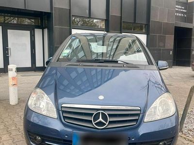 Gebraucht Mercedes A160 95 PS (69 kW) 2010 Blau Kleinwagen
