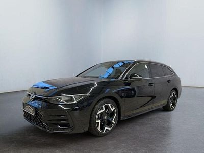 Gebraucht VW Passat R-line 193 PS (141 kW) 2025 Grenadillschwarz Kombi