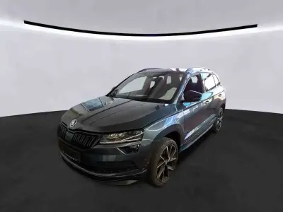 Gebraucht Skoda Karoq SportLine 150 PS (110 kW) 2022 Quarzgrau metallic SUV