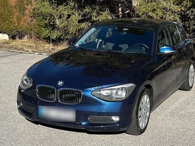 Gebraucht BMW 114 102 PS (75 kW) 2012 Blau Kleinwagen