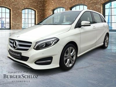 Gebraucht Mercedes B180 Urban 122 PS (89 kW) 2016 Zirrusweiß Van / Kleinbus