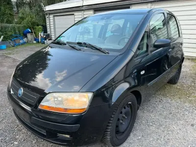 Gebraucht Fiat Idea Active 80 PS (58 kW) 2004 Blau Van / Kleinbus