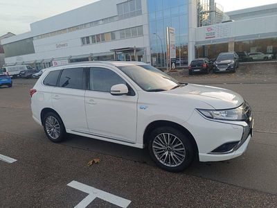 Mitsubishi Outlander P-HEV