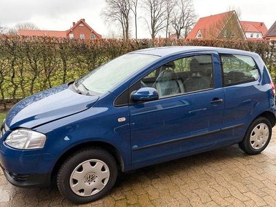 Gebraucht VW Fox 60 PS (44 kW) 2007 Blau Kleinwagen