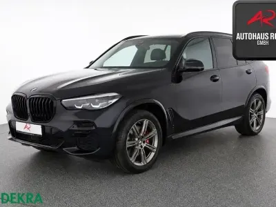 Gebraucht BMW X5 M Sport 286 PS (210 kW) 2023 Black sapphire SUV