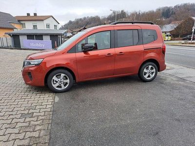 Neu Nissan Townstar Tekna 131 PS (96 kW) 2026 Rot Kombi