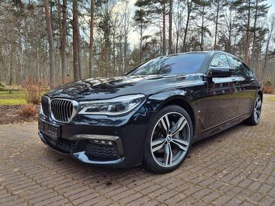 Gebraucht BMW 740 iPerformance 326 PS (239 kW) 2018 Blau Limousine