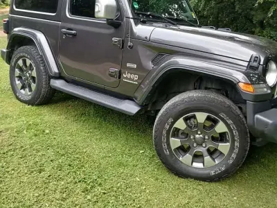 Gebraucht Jeep Wrangler Overland 200 PS (147 kW) 2020 Grau SUV