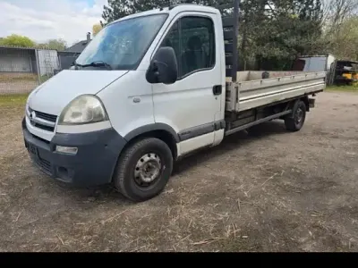 Gebraucht Opel Movano 109 PS (80 kW) 2003 Weiß Van / Kleinbus