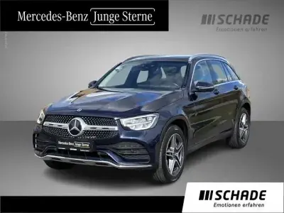 Gebraucht Mercedes GLC300 AMG line 245 PS (180 kW) 2021 Blau SUV