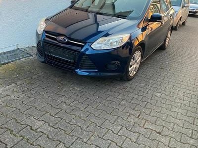 Gebraucht Ford Focus 2012 Blau Limousine