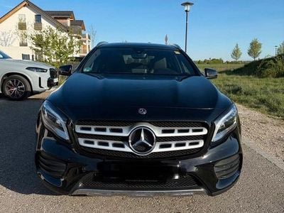 Usata Mercedes GLA250 AMG line 211 CV (155 kW) 2019 Nero SUV