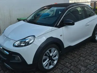 Gebraucht Opel Adam Rocks Open Air 87 PS (63 kW) 2018 Weiß Kleinwagen