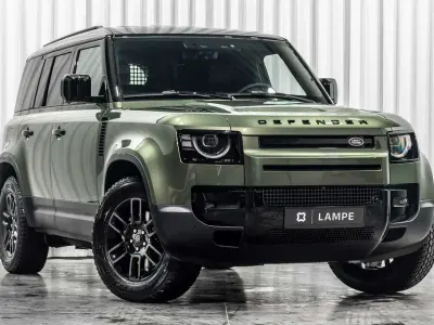 Neu Land Rover Defender S 250 PS (183 kW) 2026 Grün SUV