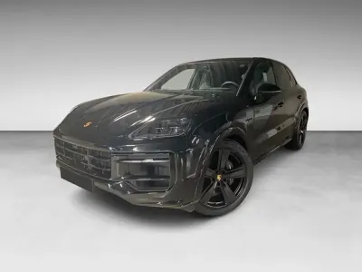 Gebraucht Porsche Cayenne 470 PS (345 kW) 2025 Schwarz SUV