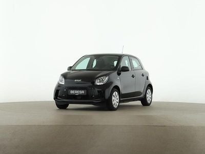 Second-hand Smart ForFour Electric Drive 60 kW (82 CP) 2022 Negru Berlinǎ