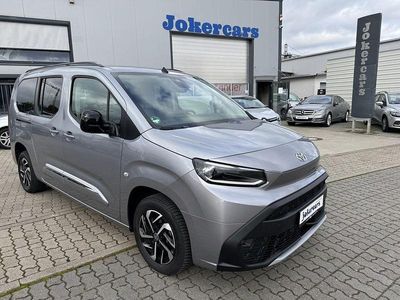 Gebraucht Toyota Proace Verso Life 131 PS (96 kW) 2024 Silber Kombi