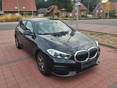 Gebraucht BMW 118 Comfort Edition 150 PS (110 kW) 2019 Schwarz Limousine