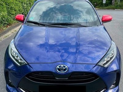 Gebraucht Toyota Yaris 116 PS (85 kW) 2021 Blau Kleinwagen
