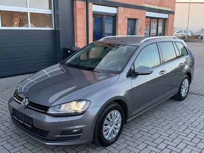 Grau Gebraucht 2014 VW Golf VII Kombi | 6.999 € (Fairer Preis)