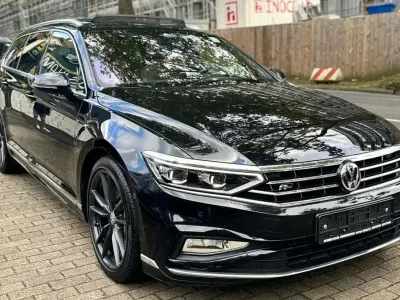 Gebraucht VW Passat R 272 PS (200 kW) 2019 Schwarz Kombi