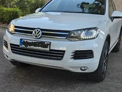Gebraucht VW Touareg 245 PS (180 kW) 2013 Weiß SUV