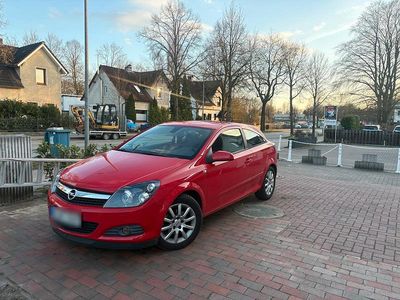 Usado Opel Astra GTC 140 HP (102 kW) 2008 Vermelho Coupé