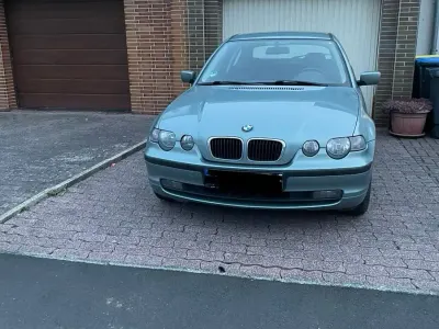 Gebraucht BMW 316 Compact 116 PS (85 kW) 2003 Blau Kleinwagen