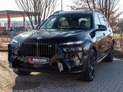 Second-hand BMW X7 M Sport 530 CP (389 kW) 2023 Negru SUV