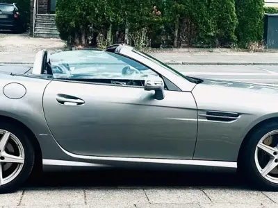 Gebraucht Mercedes SLK200 AMG 184 PS (135 kW) 2015 Grau Cabrio