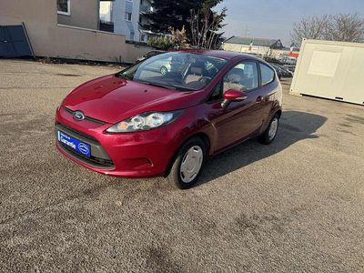 Hot magenta Gebraucht 2010 Ford Fiesta Trend Kleinwagen | 3.599 €