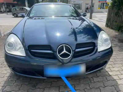 Second-hand Mercedes SLK200