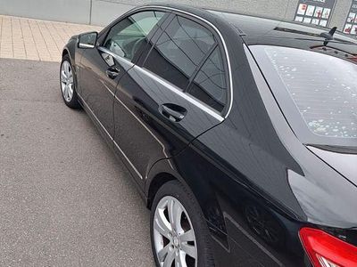 Mercedes C200