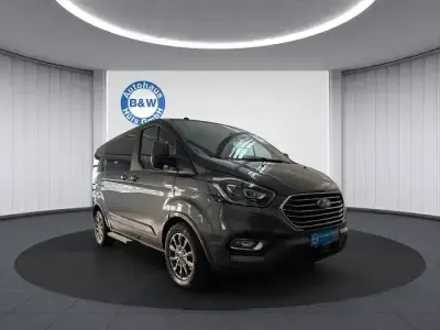 Brugt Ford Tourneo Custom Titanium 170 HK (125 kW) 2018 Grå Van