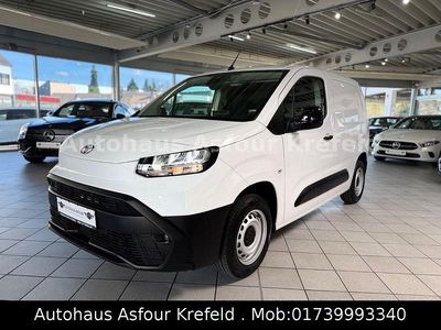 Gebraucht Toyota Proace City City 102 PS (75 kW) 2024 Weiß Van / Kleinbus