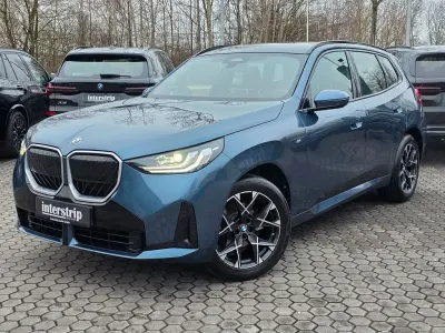 Gebraucht BMW X3 M Sport 197 PS (144 kW) 2025 Arctic race blue metallic SUV